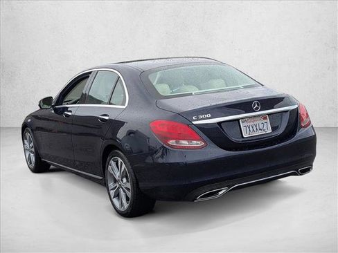 Used 2017 Mercedes-Benz C 300 Sedan image 7