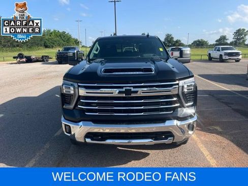 Used 2024 Chevrolet Silverado 3500 LTZ w/ LTZ Premium Package AWD/4WD image 2
