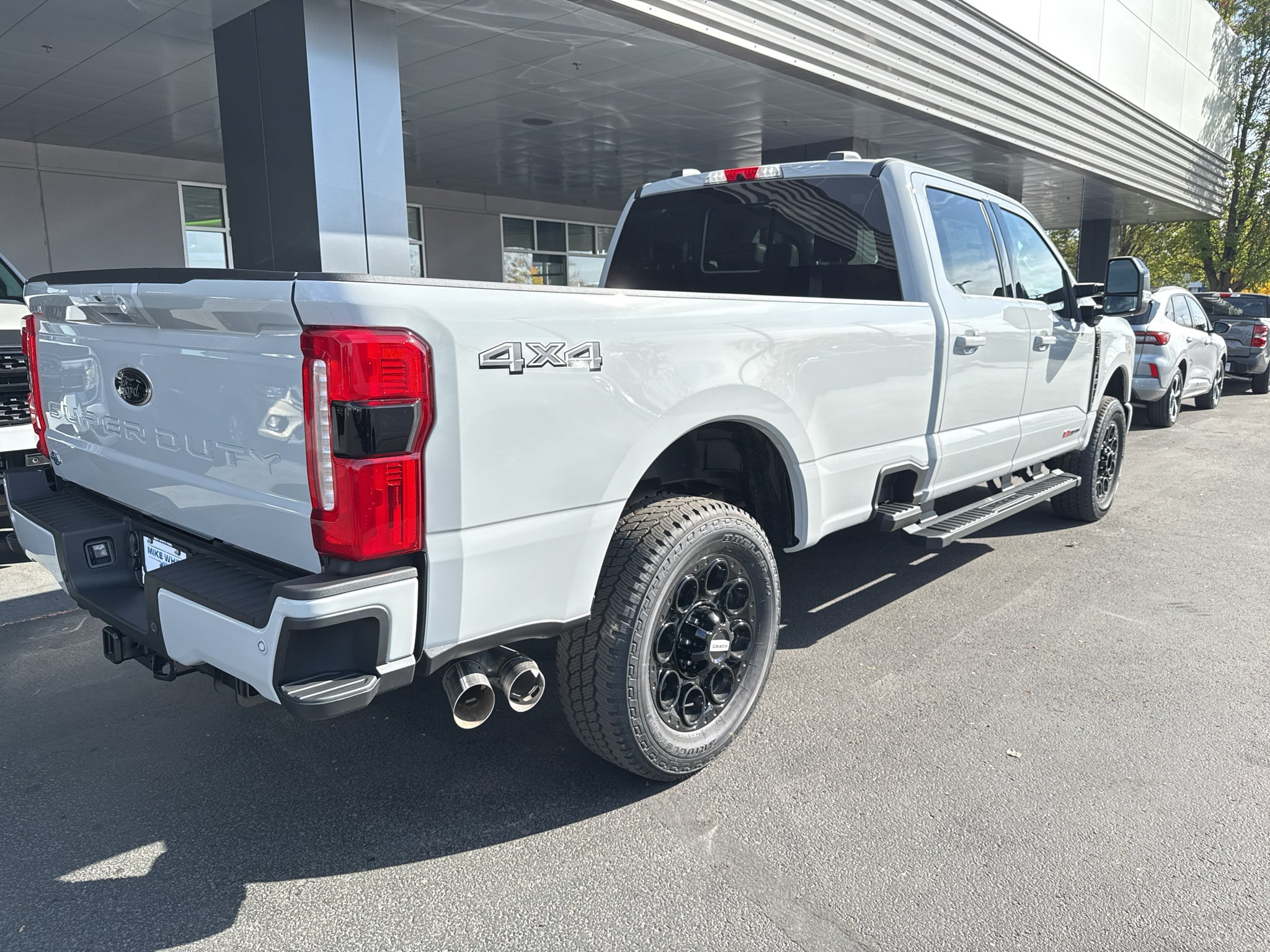 New 2026 Ford F350 Lariat w/ Black Appearance Package AWD/4WD image 4