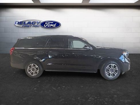 Used 2025 Ford Expedition Max Active image 9