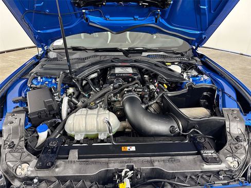 Used 2020 Ford Mustang Shelby GT500 w/ Carbon Fiber Track Pack RWD image 27