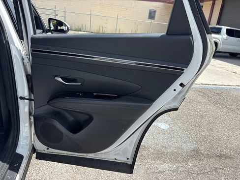 Used 2022 Hyundai Tucson SEL AWD/4WD image 15