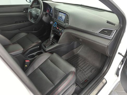 Used 2018 Hyundai Elantra Sport image 36