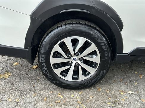 Certified 2023 Subaru Outback 2.5i image 12