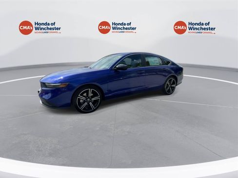 Used 2024 Honda Accord Sport image 7