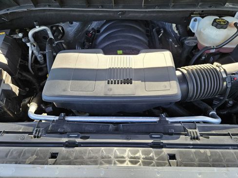Used 2025 Chevrolet Silverado 1500 LT RWD image 29