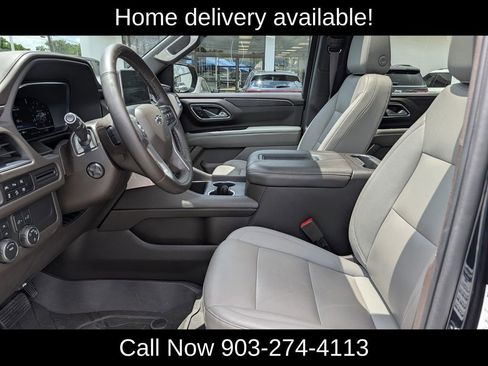 Used 2023 Chevrolet Suburban Z71 w/ Luxury Package AWD/4WD image 26