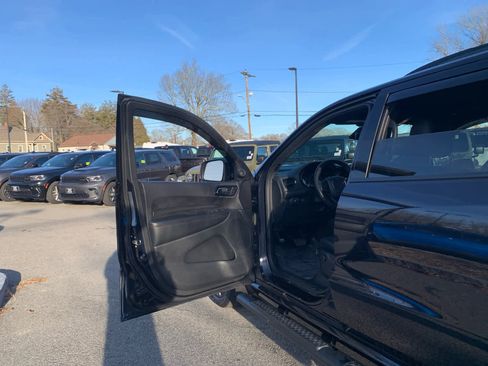 Used 2025 Dodge Durango GT image 15