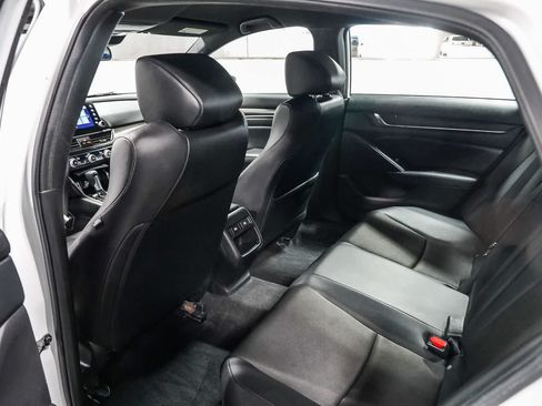 Used 2022 Honda Accord Sport image 18