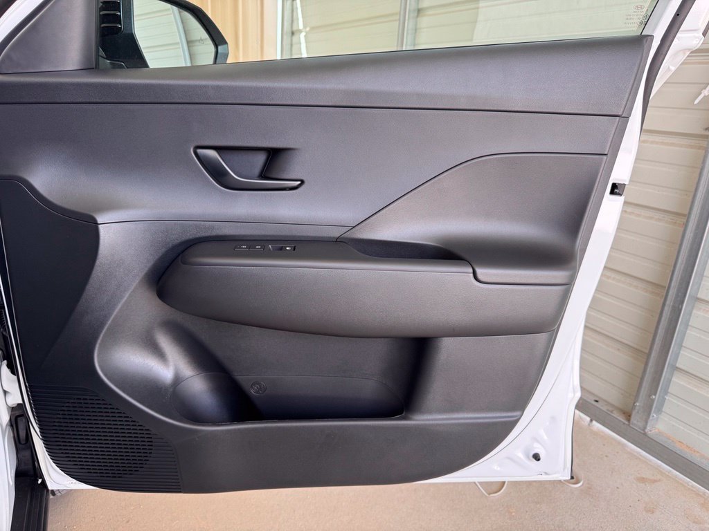 New 2026 Hyundai Kona SEL Sport FWD image 17