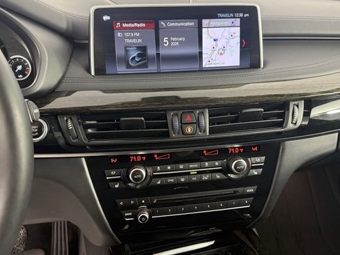 Used 2018 BMW X5 xDrive50i image 11