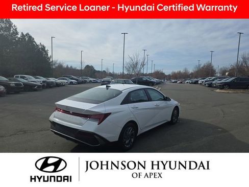 Certified 2025 Hyundai Elantra Blue image 14