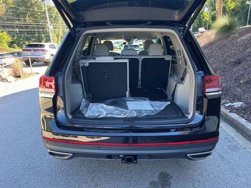 New 2026 Volkswagen Atlas SE image 27
