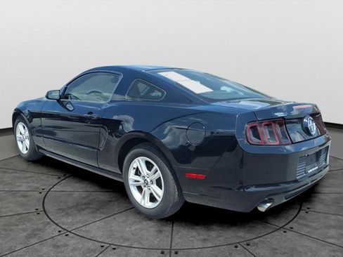 Used 2014 Ford Mustang Coupe RWD image 6
