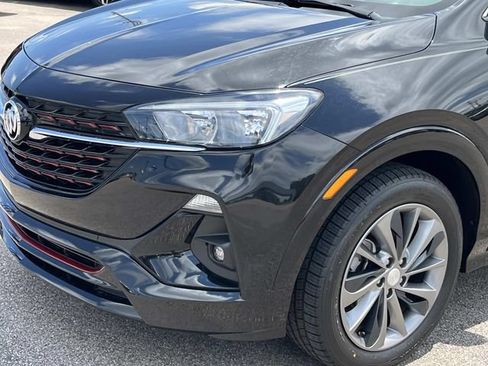Certified 2021 Buick Encore GX Preferred w/ Sport Touring Package FWD image 11