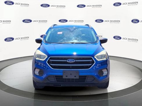 Certified 2017 Ford Escape SE w/ SE Sport Appearance Package AWD/4WD image 8