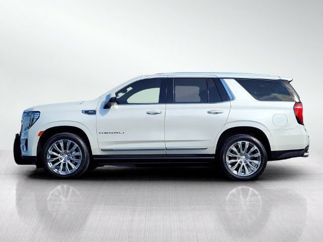 Used 2022 GMC Yukon Denali w/ Denali Premium Package AWD/4WD image 7