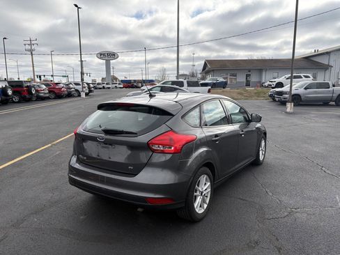 Used 2018 Ford Focus SE w/ Cold Weather Package image 8