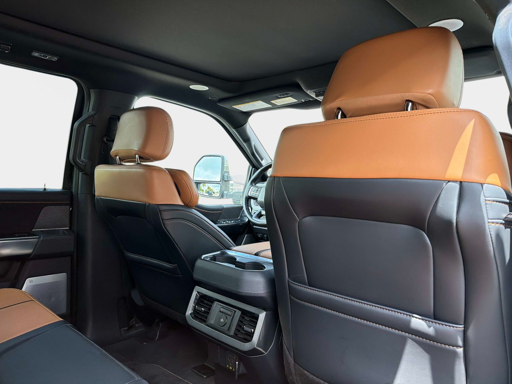 Used 2024 Ford F350 Platinum AWD/4WD image 23