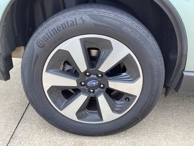 Used 2017 Subaru Forester 2.5i Premium AWD/4WD image 7