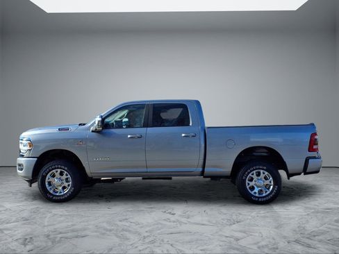 Used 2024 RAM 2500 Laramie image 5