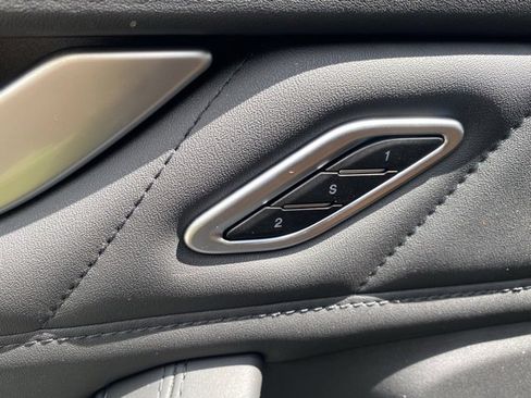 New 2024 Maserati Levante Trofeo image 19