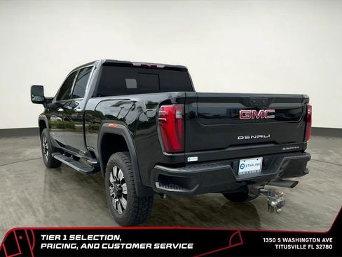 Used 2024 GMC Sierra 2500 Denali AWD/4WD image 8