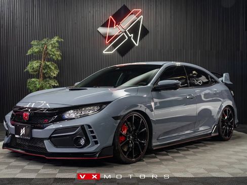 Used 2021 Honda Civic Type R image 1