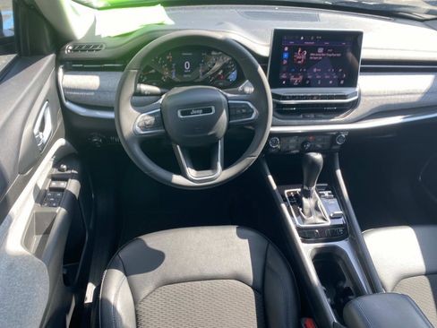 Certified 2022 Jeep Compass Latitude image 20