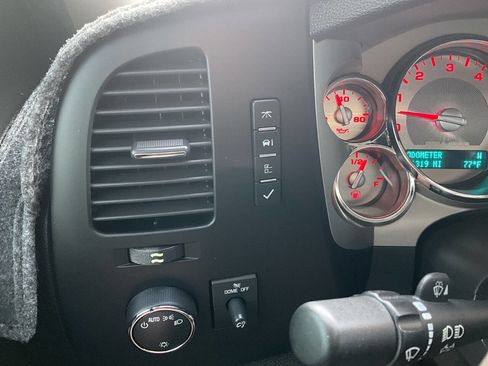 Used 2013 GMC Sierra 1500 SLE w/ Power Tech Package image 37