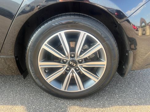 Used 2019 Kia Optima EX w/ EX Premium Package FWD image 24