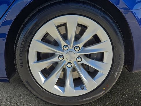 Used 2020 Tesla Model S Long Range image 37