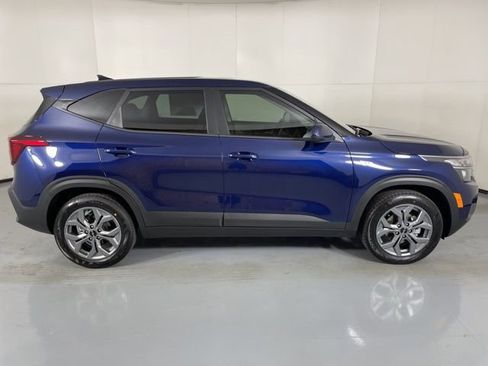 Used 2026 Kia Seltos LX image 9