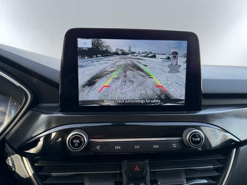 Used 2021 Ford Escape SEL w/ SEL Stealth AWD Package image 15