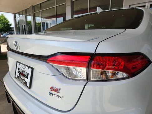 Certified 2026 Toyota Corolla SE AWD/4WD image 13