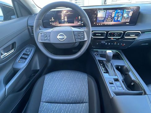New 2026 Nissan Sentra SV w/ SV Convenience Package FWD image 12
