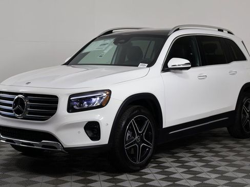 New 2026 Mercedes-Benz GLB 250 image 1