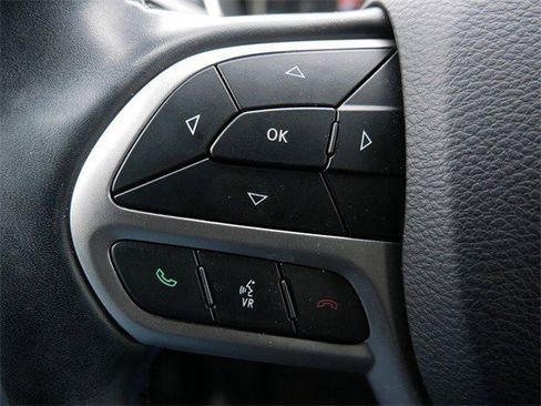 Used 2020 Jeep Cherokee High Altitude image 26