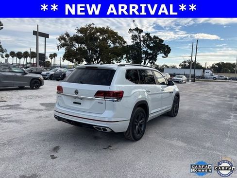 Used 2021 Volkswagen Atlas SE w/ Panoramic Sunroof Package image 4