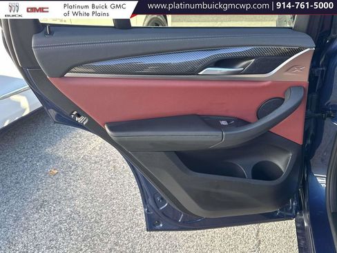 Used 2024 BMW X3 M40i image 11