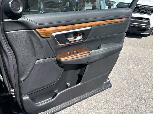Used 2018 Honda CR-V EX image 19