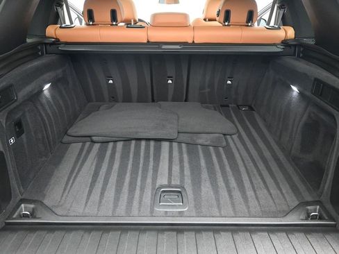 Used 2023 BMW X5 sDrive40i w/ Climate Comfort Package RWD image 19
