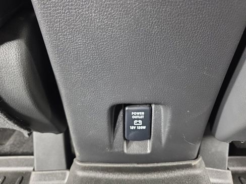 Used 2022 Mitsubishi Eclipse Cross ES image 33