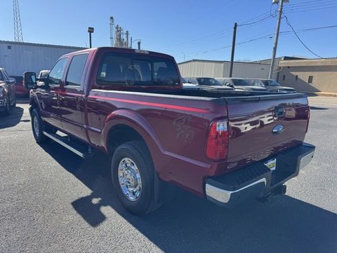 Used 2015 Ford F250 Lariat w/ Chrome Package image 5