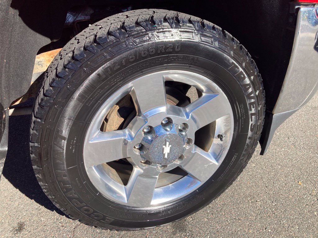 Used 2019 Chevrolet Silverado 2500 W/T w/ Snow Plow Prep Package AWD/4WD image 33