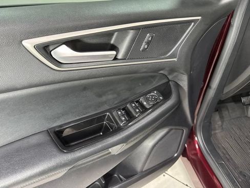Used 2020 Ford Edge SEL w/ Convenience Package AWD/4WD image 13