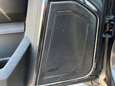 Used 2024 RAM 2500 Limited AWD/4WD image 18