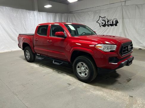 Used 2023 Toyota Tacoma SR AWD/4WD image 1