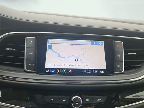 Used 2020 Buick Enclave Avenir w/ Avenir Technology Package AWD/4WD image 11