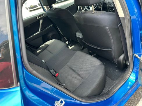 Used 2012 MAZDA MAZDA3 i Touring FWD image 14